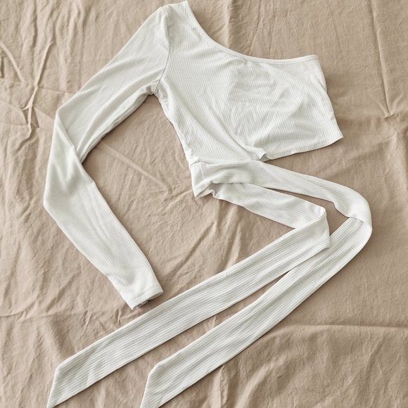 Garage White Long Sleeve Crop - Picture 2 of 2